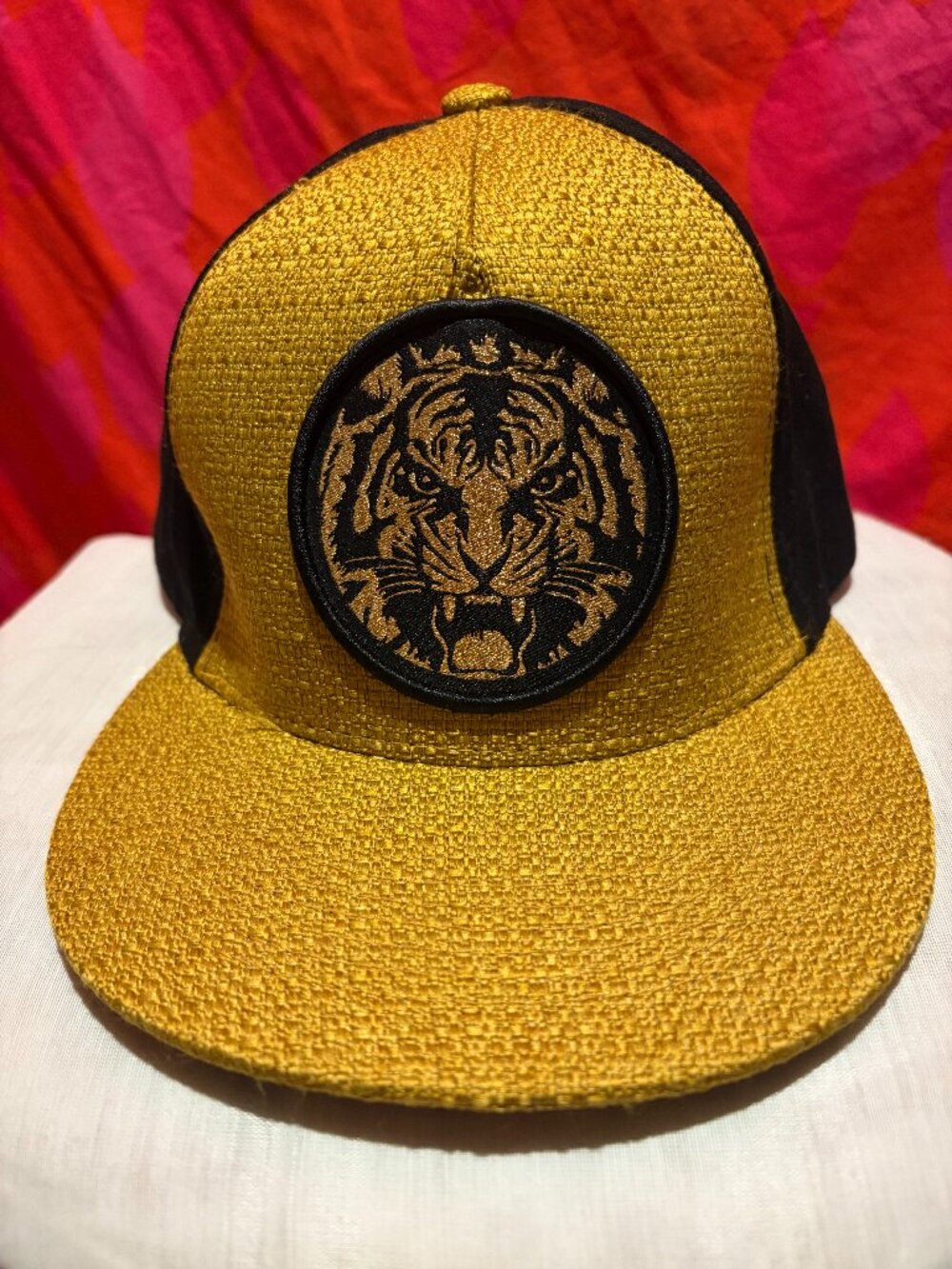 Roaring Tiger Good Soul Snapback Baseball Hat